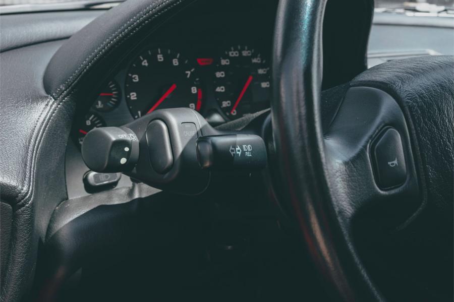 Панель приборов Acura NSX 1991 года  (фото 31 из 61)